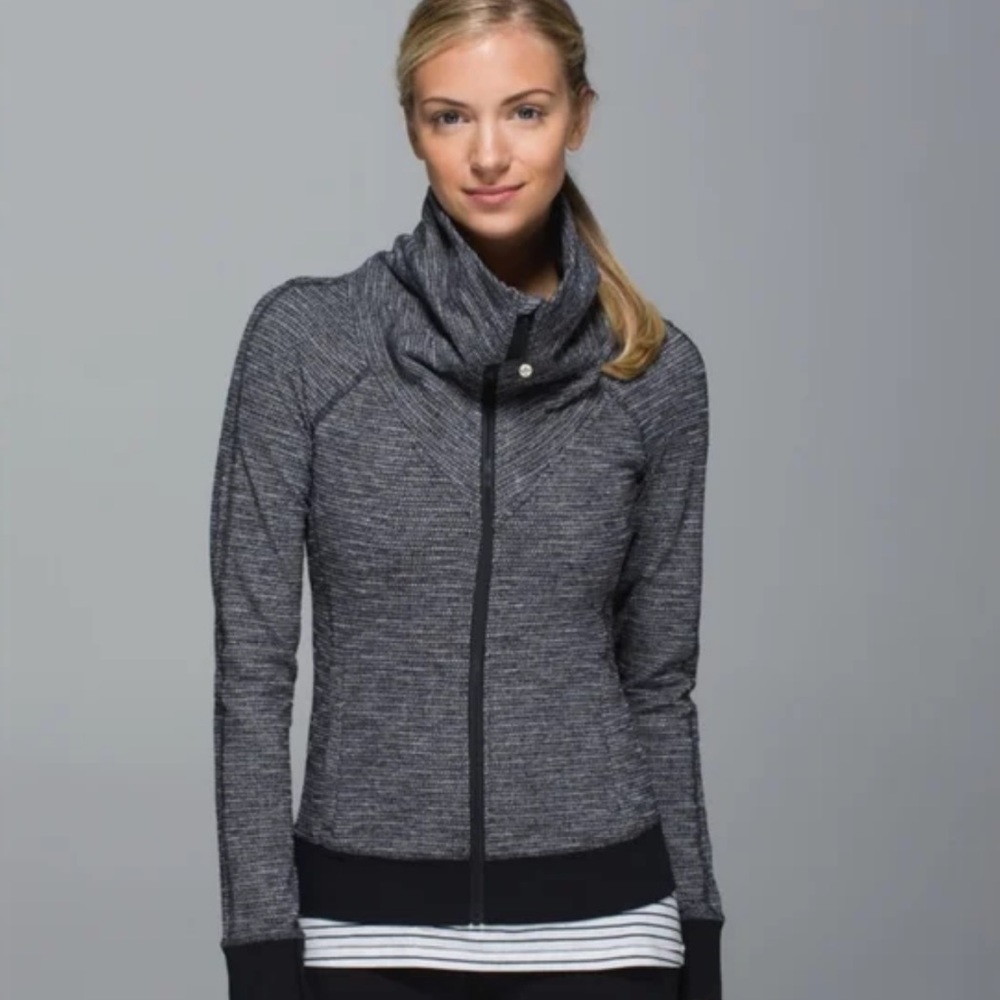 Lululemon Be Present Jacket Coco Pique Black 2